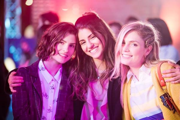 Personagens: Celeste, Bia e Chiara | Atrizes: Agustina Palma, Isabela Souza, Giulia Guerrini